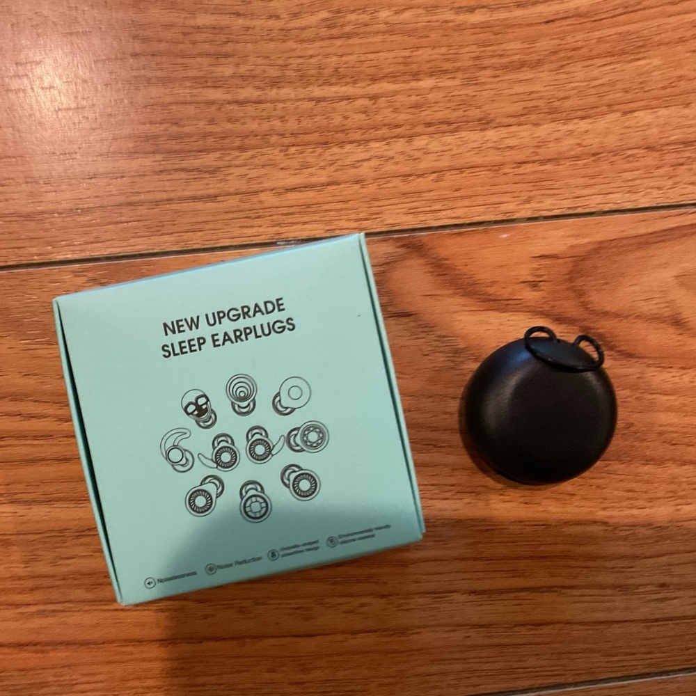 New Upgrade Sleep Earplugs with Case